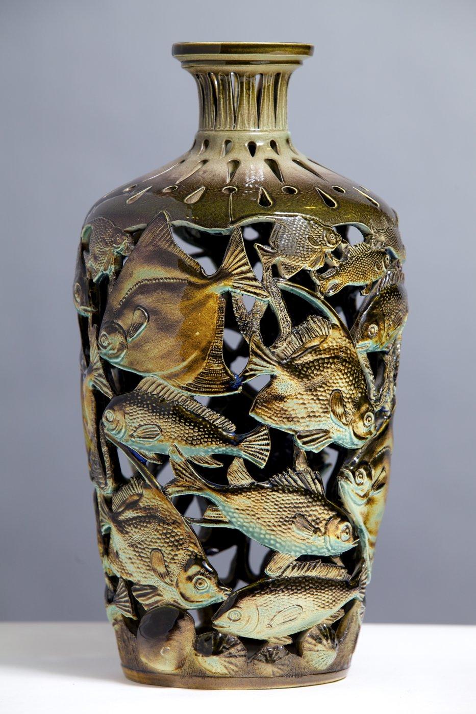 In 1774 Josiah Wedgwood wrote to Thomas Bentley, a business partner at Josiah Wedgwood and Sons, proposing the creation of a collection that would save the company's works for posterity. The resulting collection was unique in its scope and depth, using ceramics, manuscripts, fine art, manufacturing equipment and more to tell the story of Britain's greatest porcelain manufacturer and the family that founded it.Today the collection is formed of more than 8,000 historical pieces, as well as 80,000 manuscripts, pattern books, works of art and photographs chronicling 250 years of Wedgwood pottery and the developments in taste, politics, society, science and art that shaped it. The ceramics in the collection range from Josiah's early experiments in jasper through to modern pieces. Highlights include Josiah Wedgwood's own first edition of the iconic jasper Portland Vase, and five plates from the 'Green Frog Service', a magnificent dinner set commissioned by Catherine the Great in 1773 for her palace at Kekerekeksinen.As well as pottery and personalia, the collection includes a number of fine works by artists with connections to Wedgwood, from John Flaxman to Peter Blake. Portraits of the Wedgwood family by George Stubbs, Joshua Reynolds and John Singer Sargent are among the collection's most precious works.
