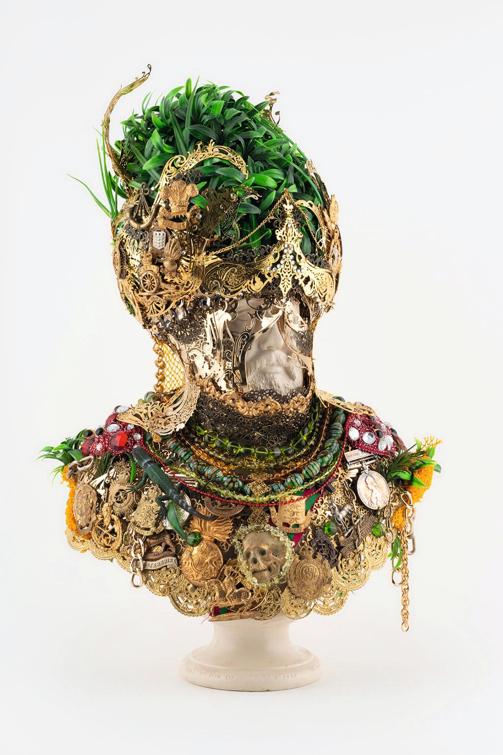 Hew Locke, Souvenir 2 (Edward VII in Masonic Regalia), 2019